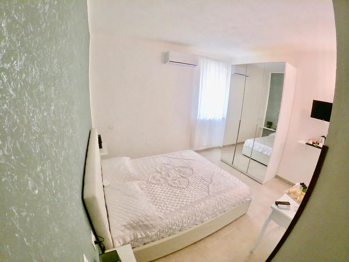 Podere 406 Pescia Romana Bed & Breakfast